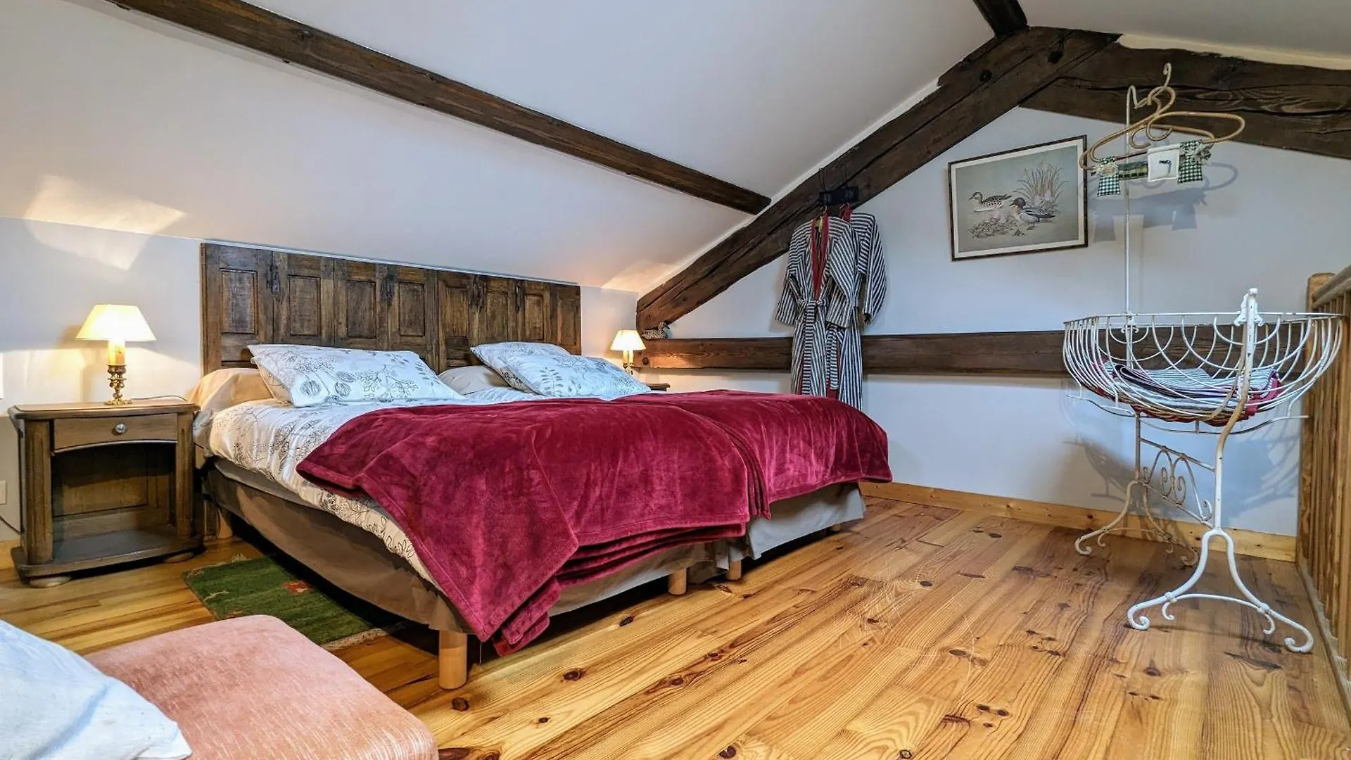 Ferme Avec Piscine Couverte Sur Grand Domaine - Fr-1-582-515 Saint-Romain-Lachalm 0*,  France