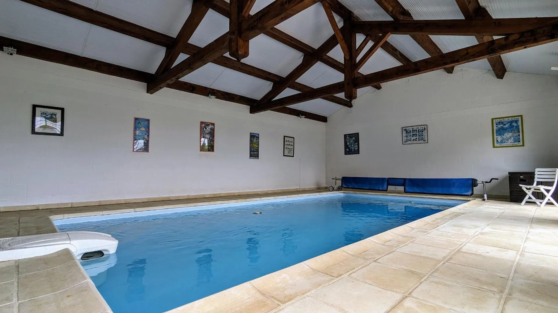 Bed & Breakfast Ferme Avec Piscine Couverte Sur Grand Domaine - Fr-1-582-515 Saint-Romain-Lachalm